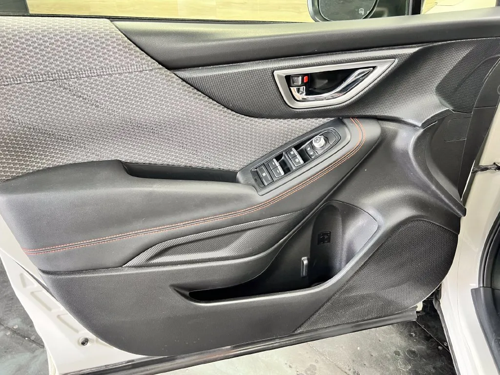 Subaru Forester photo 22