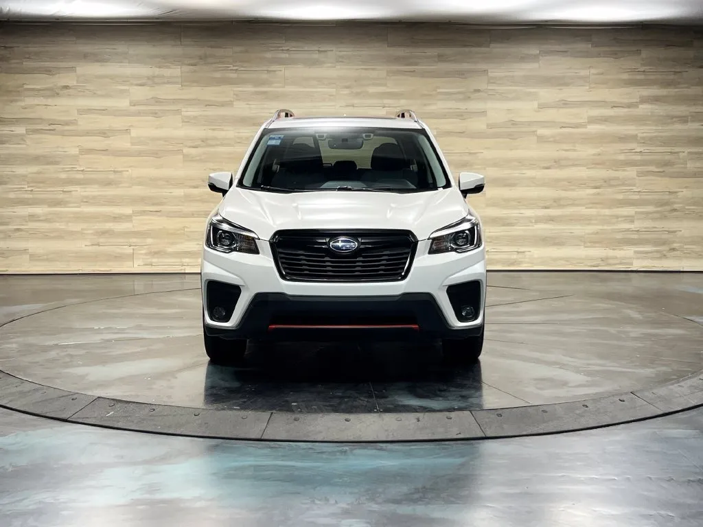 Subaru Forester photo 8
