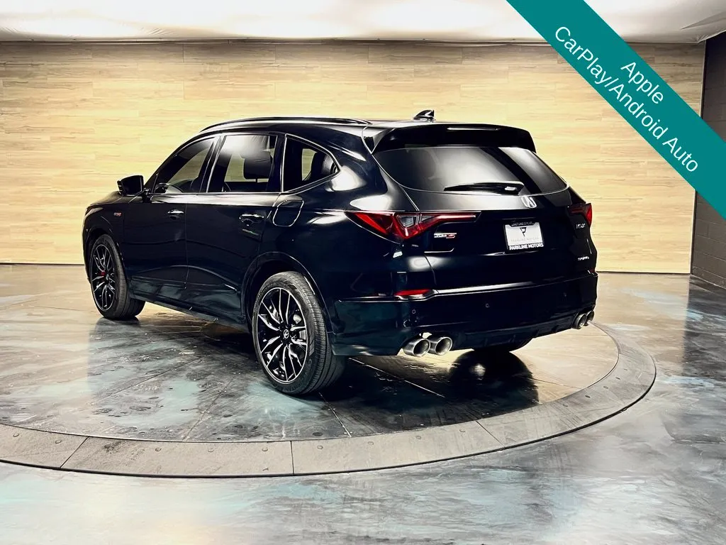 Acura MDX photo 11