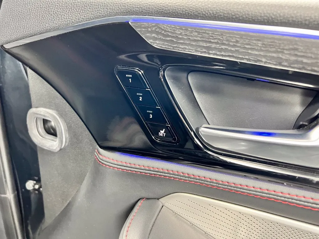 Acura MDX photo 25