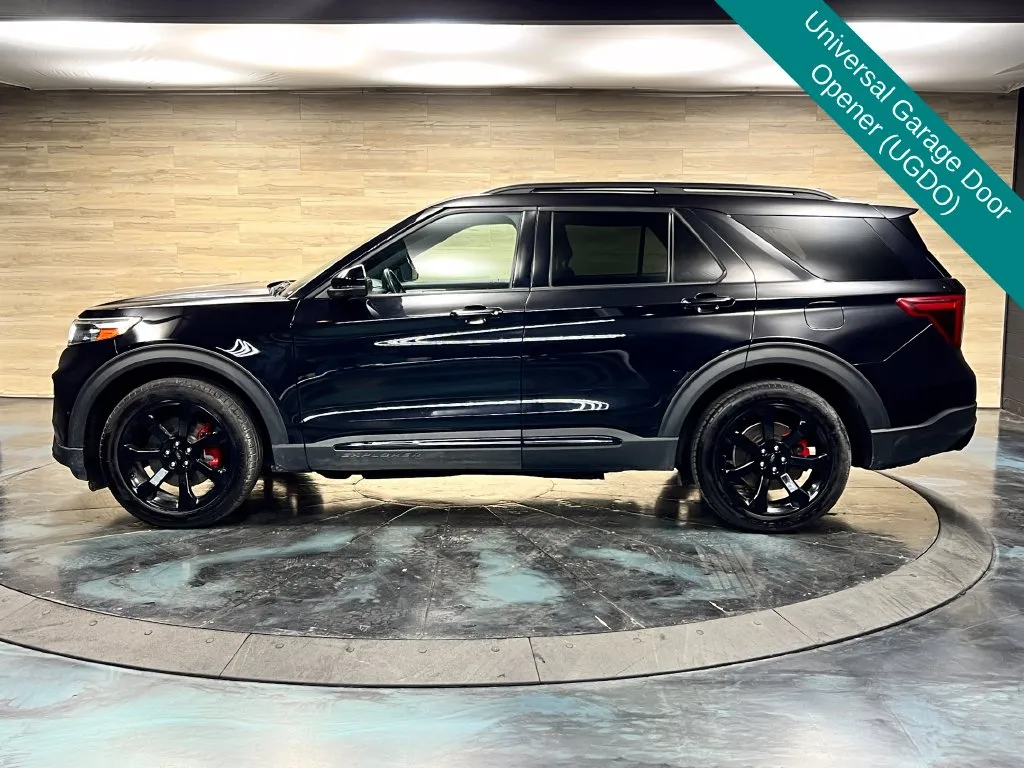 Ford Explorer photo 23