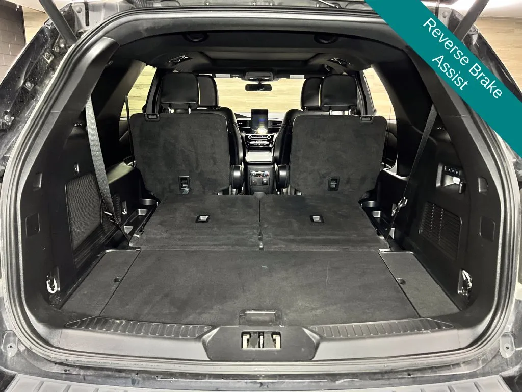 Ford Explorer photo 20