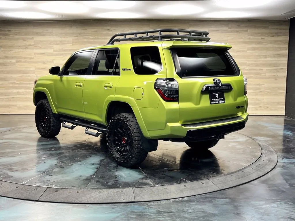 Toyota 4Runner photo 12