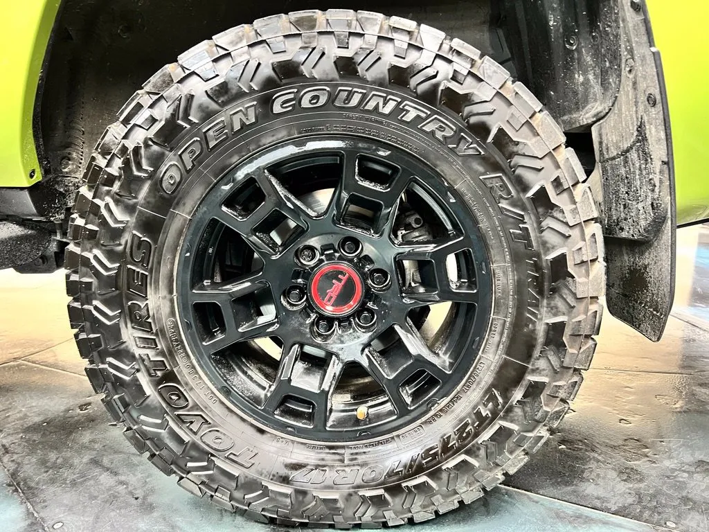 Toyota 4Runner photo 10