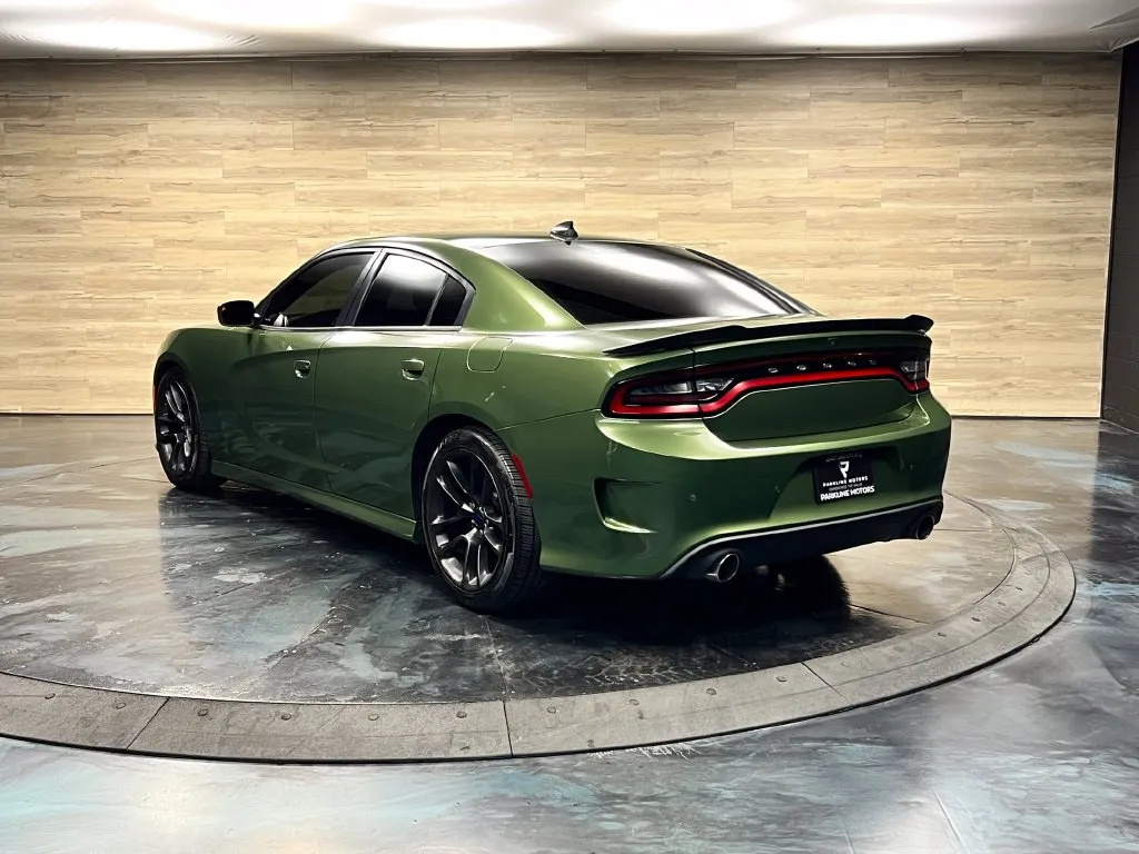 Dodge Charger photo 14