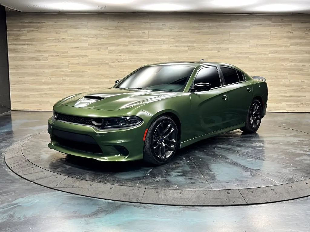Dodge Charger photo 9