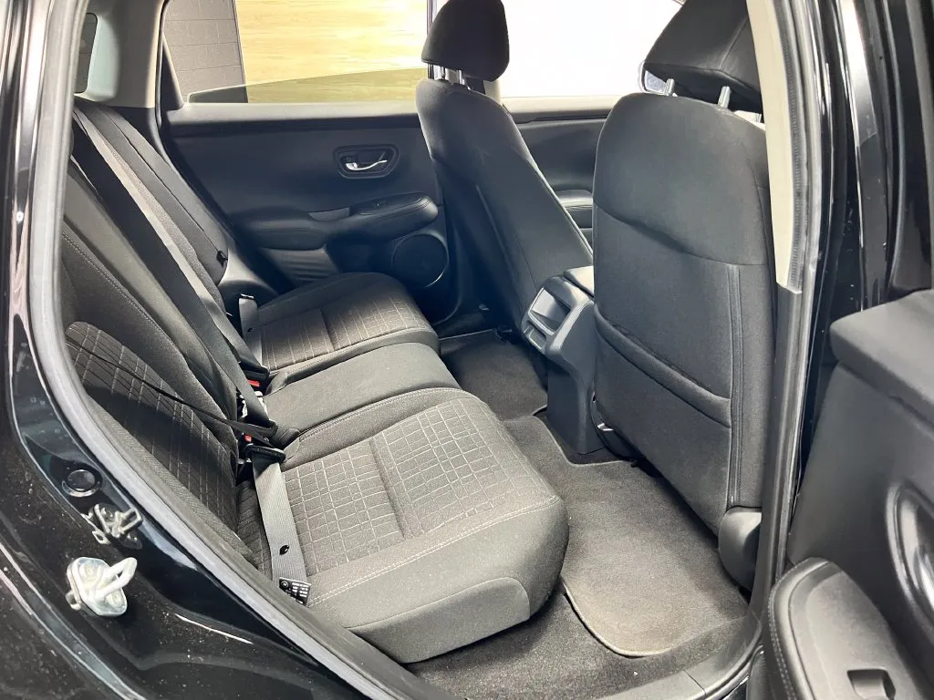 Honda HR-V photo 13