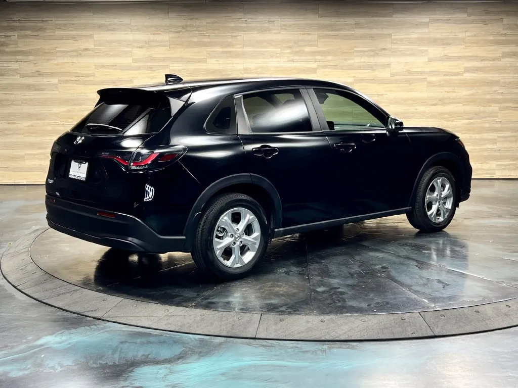 Honda HR-V photo 11