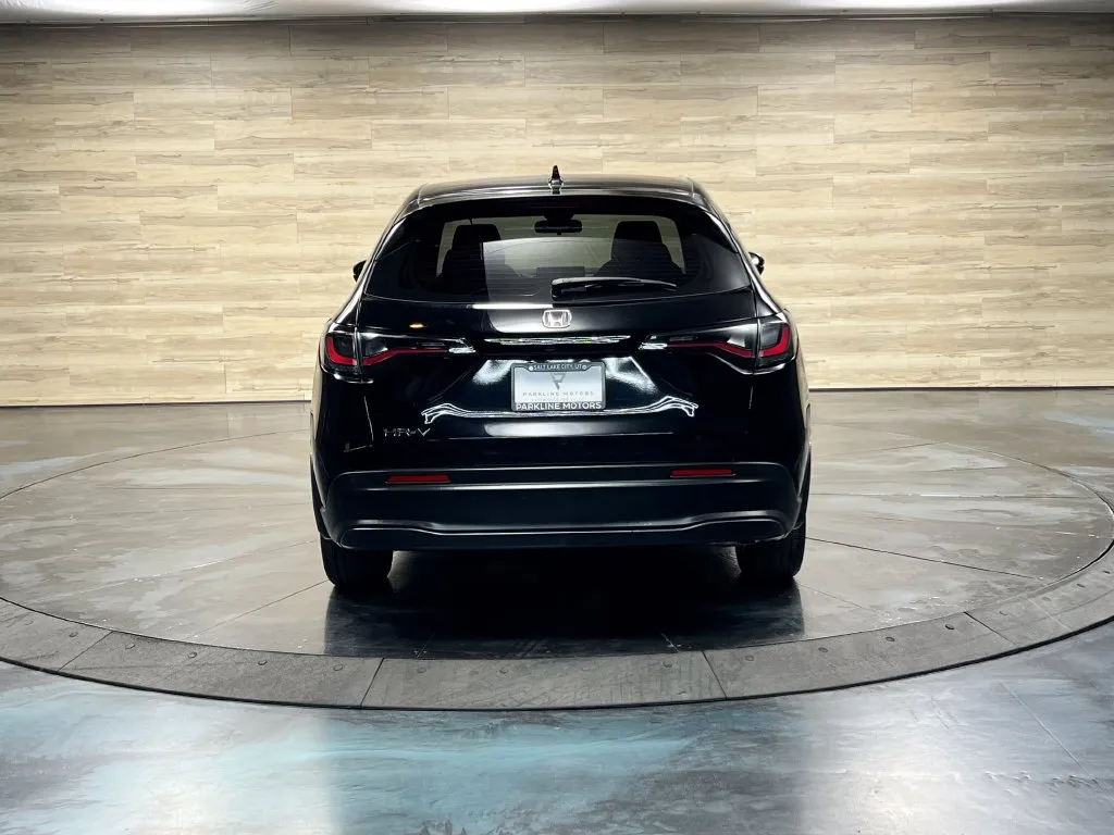 Honda HR-V photo 16
