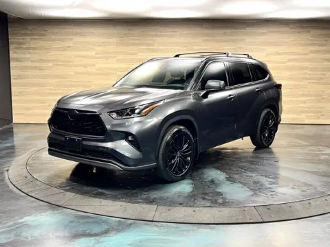 More photos of 2024 Toyota Highlander Hybrid Platinum at Parkline Motors, UT