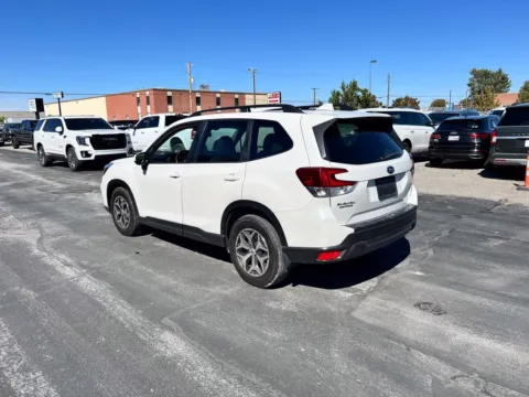 More photos of 2021 Subaru Forester Premium at Parkline Motors, UT