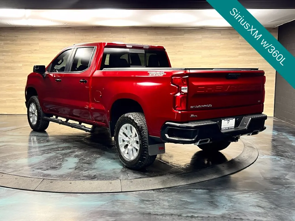 Chevrolet Silverado photo 13