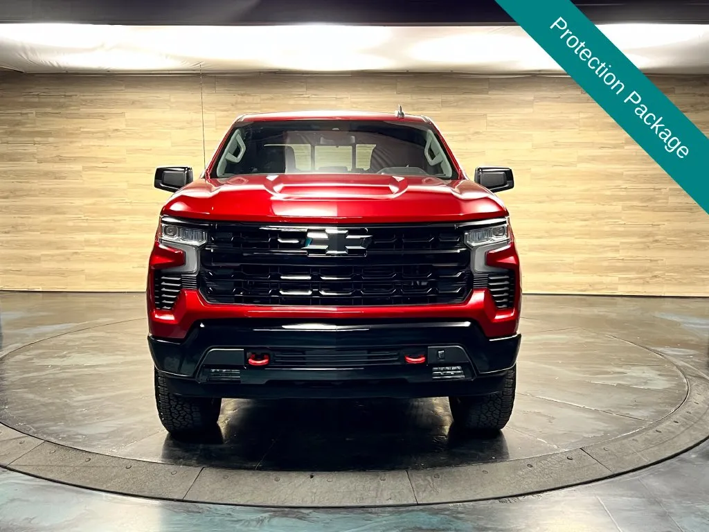 Chevrolet Silverado photo 8