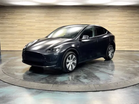 More photos of 2024 Tesla Model Y Long Range at Parkline Motors, UT