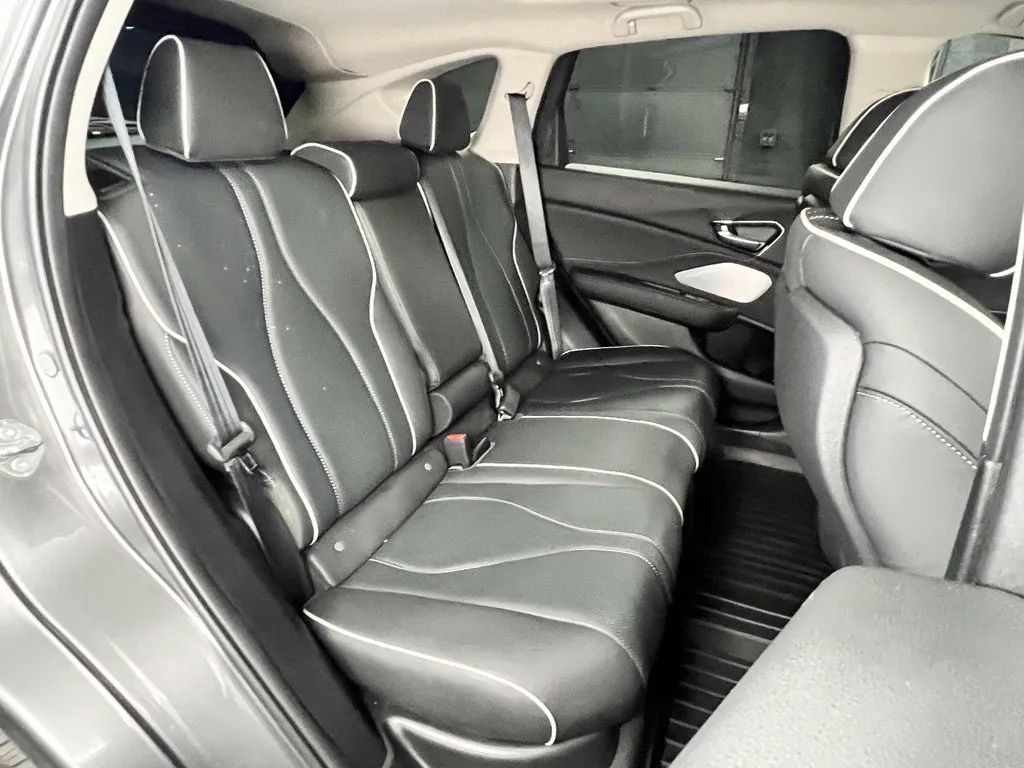 Acura RDX photo 16