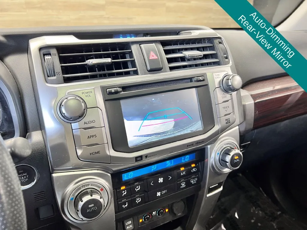 Toyota 4Runner photo 17