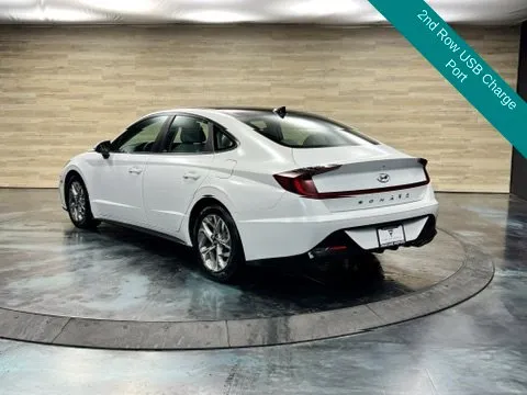 Hyundai Sonata photo 13