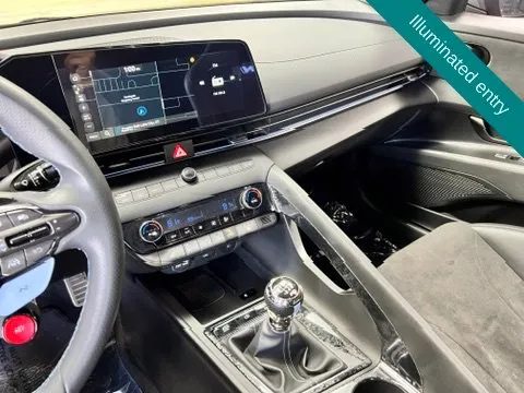 Hyundai Elantra photo 13