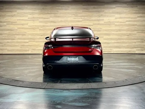 Hyundai Elantra photo 19