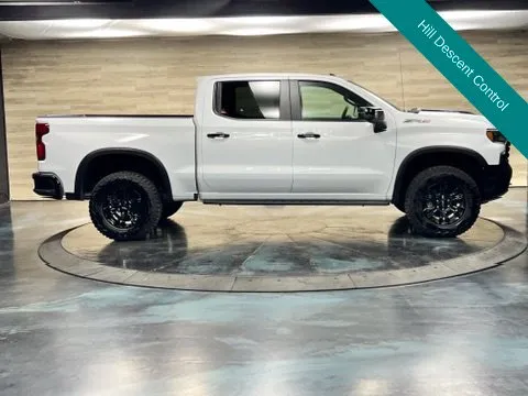 Chevrolet Silverado photo 25