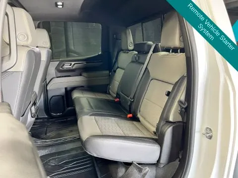 Chevrolet Silverado photo 16
