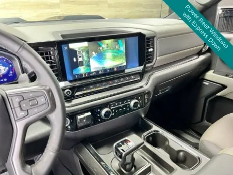 Chevrolet Silverado photo 13