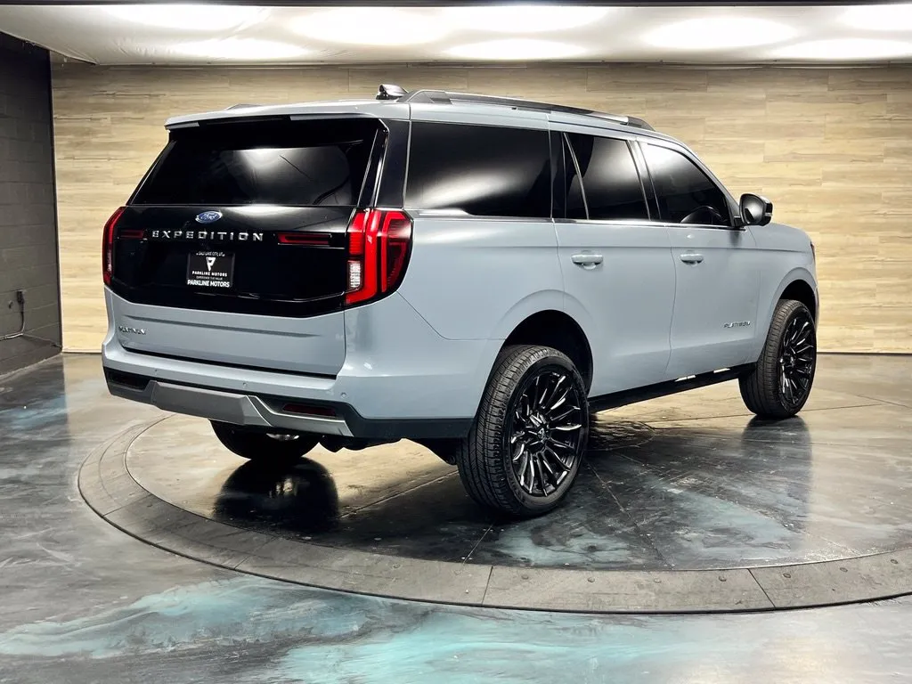 Ford Expedition photo 15