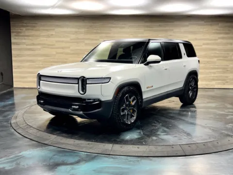 More photos of 2023 Rivian R1S Adventure Quad Motor Large Pack at Parkline Motors, UT