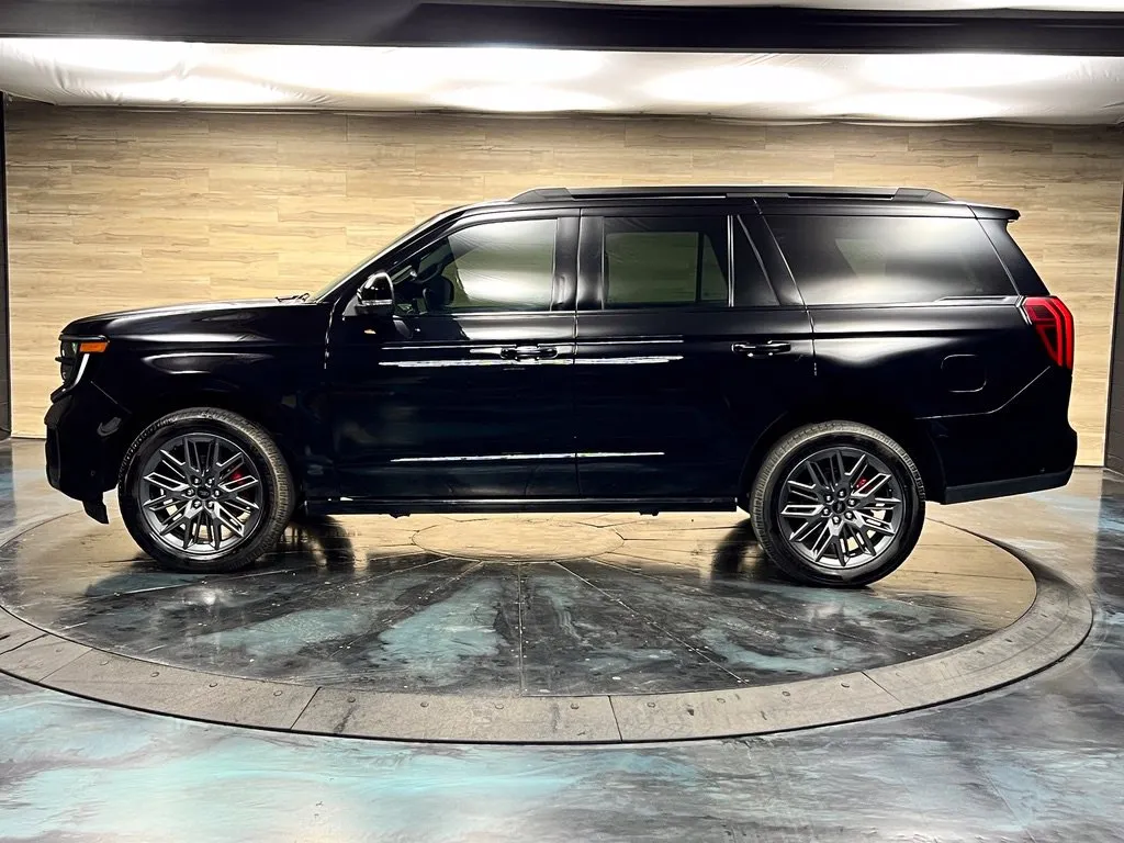 Ford Expedition photo 24