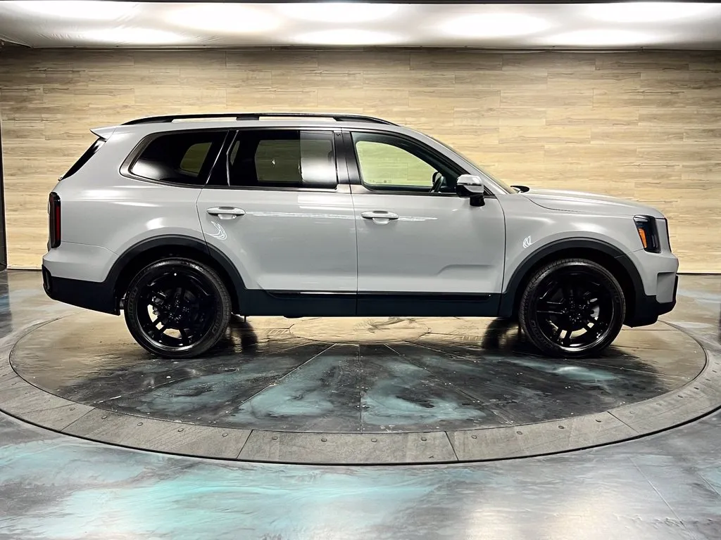 Kia Telluride photo 16