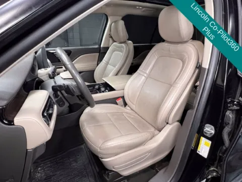 More photos of 2020 Lincoln Aviator Reserve at Parkline Motors, UT