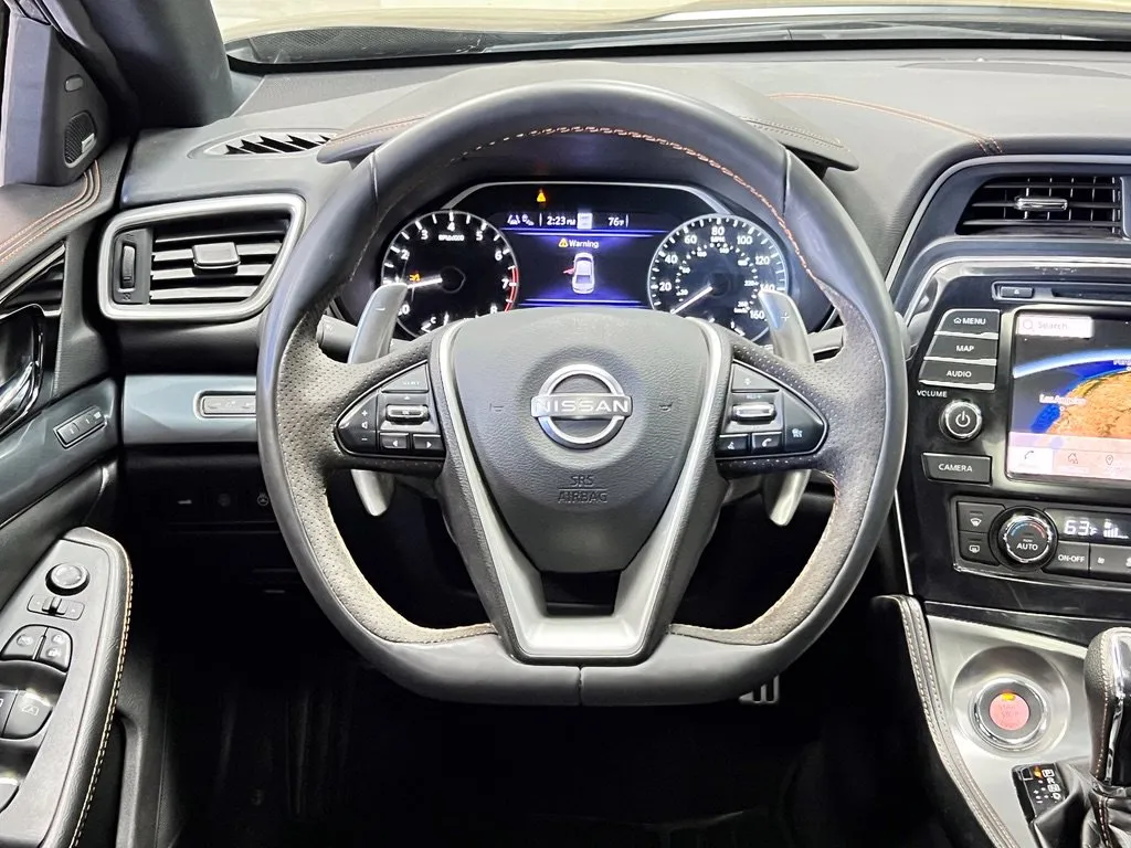 Nissan Maxima photo 21