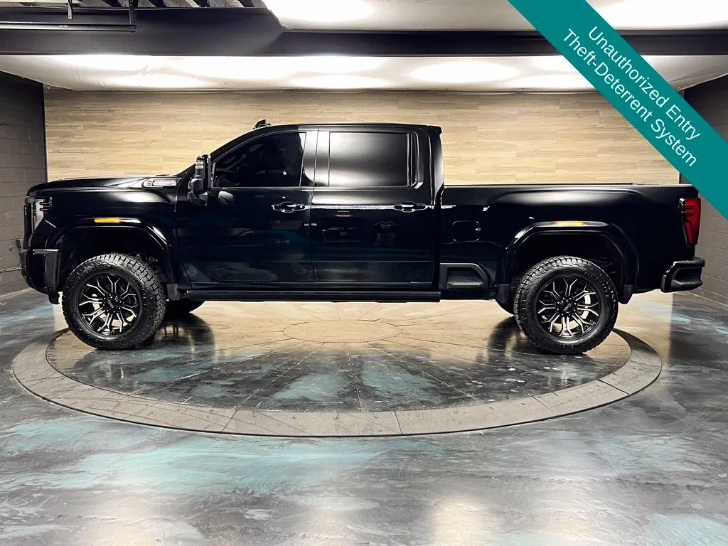 GMC Sierra photo 25