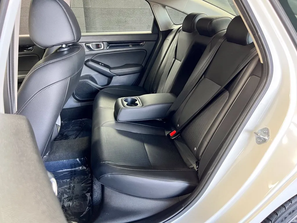 Honda Civic photo 15