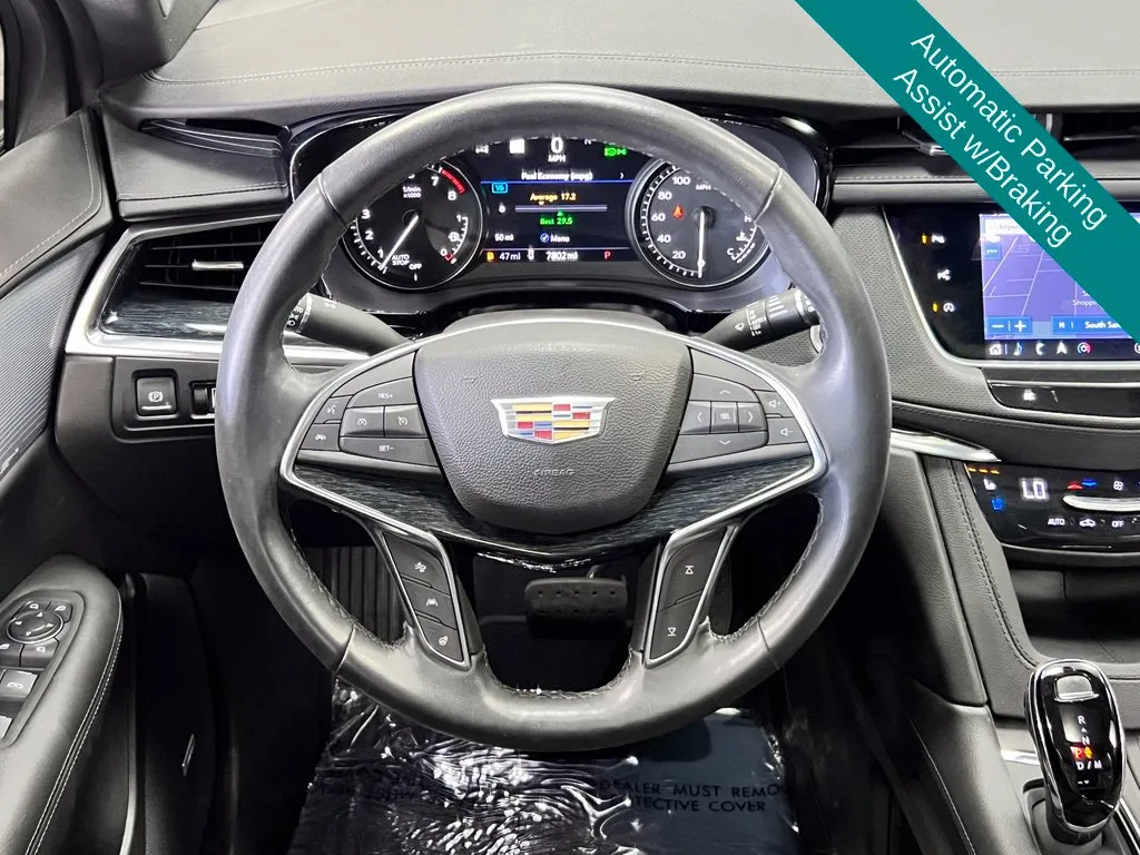 Cadillac XT5 photo 25