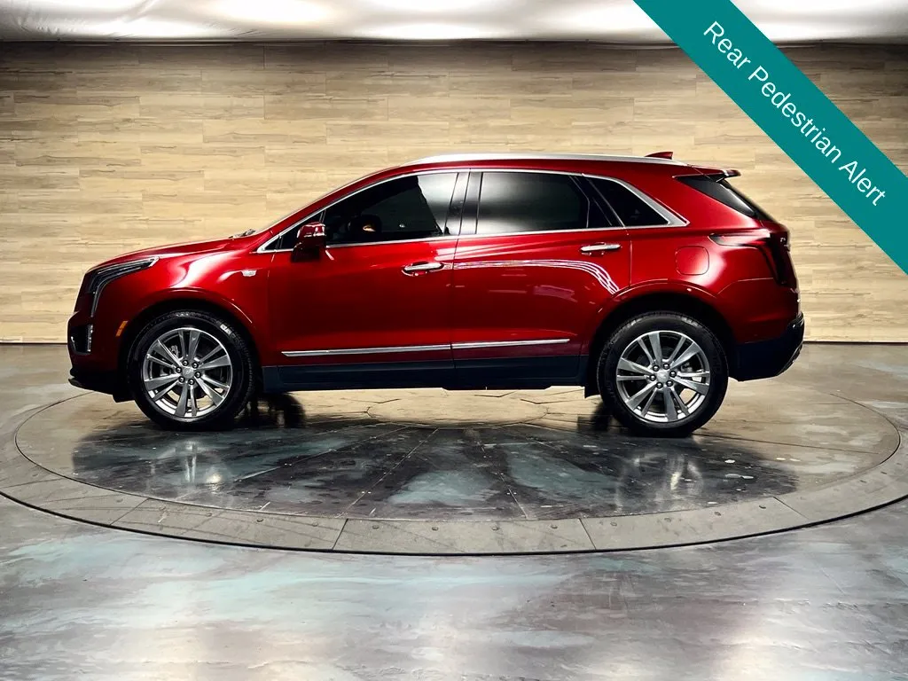 Cadillac XT5 photo 26