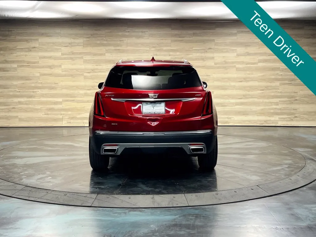 Cadillac XT5 photo 20