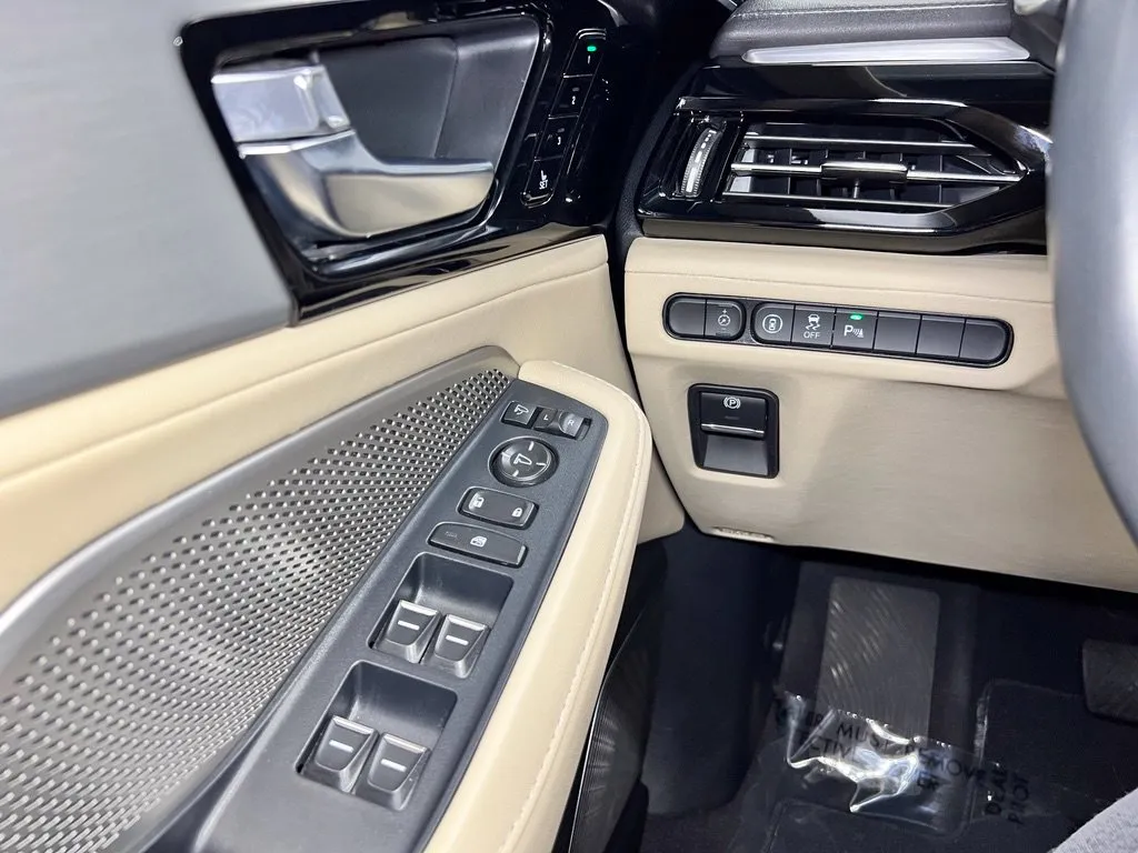 Acura MDX photo 24