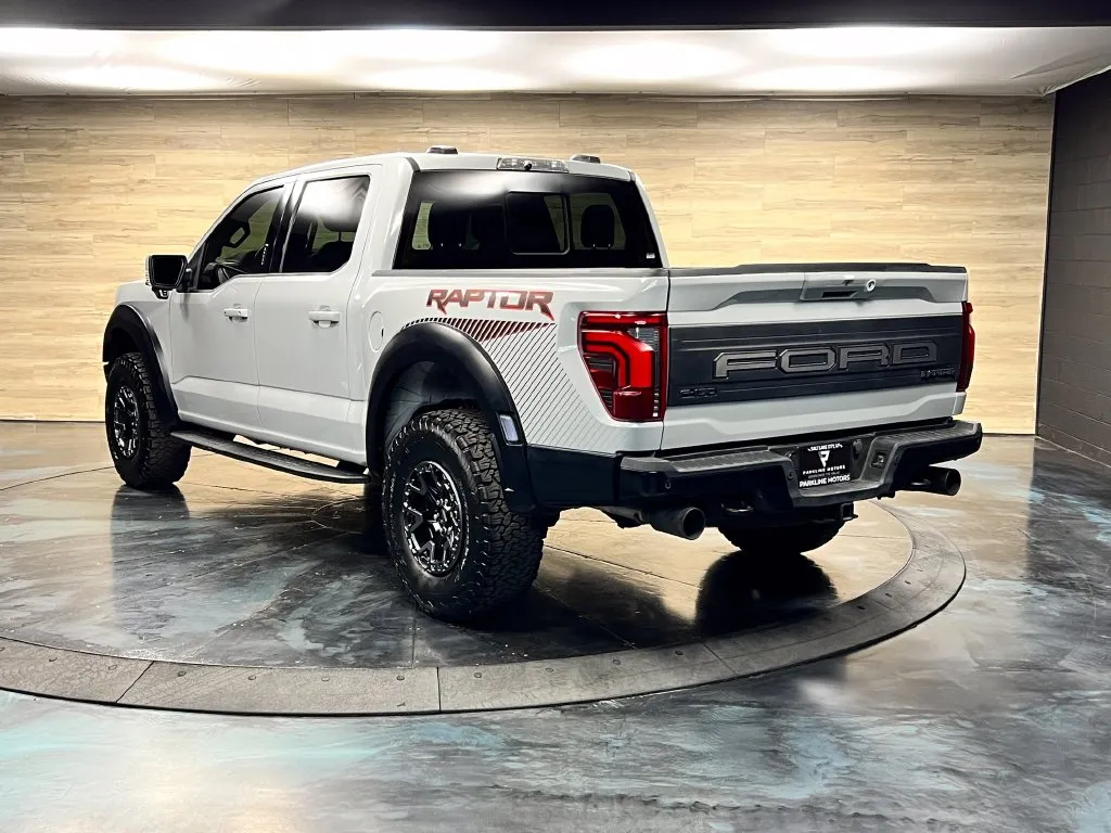 Ford F-150 photo 13