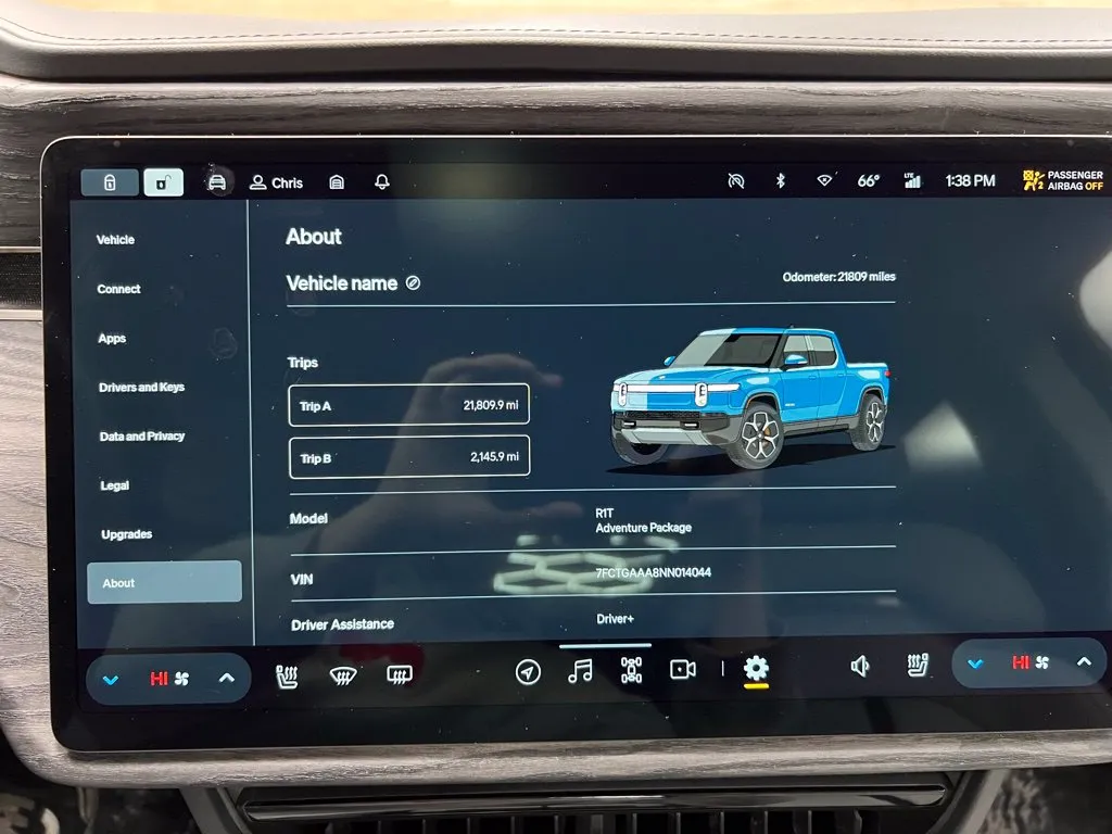Rivian R1T photo 31