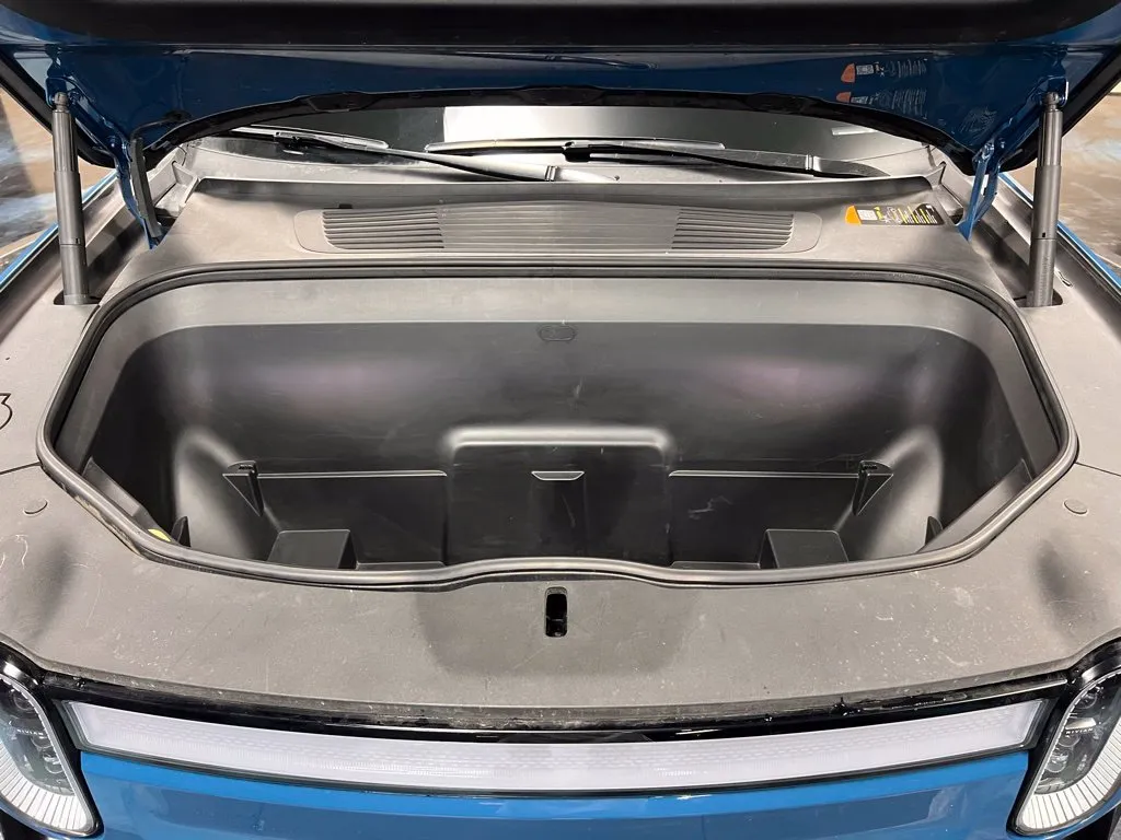 Rivian R1T photo 21