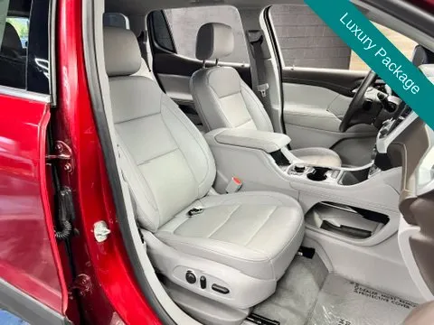 GMC Acadia photo 7