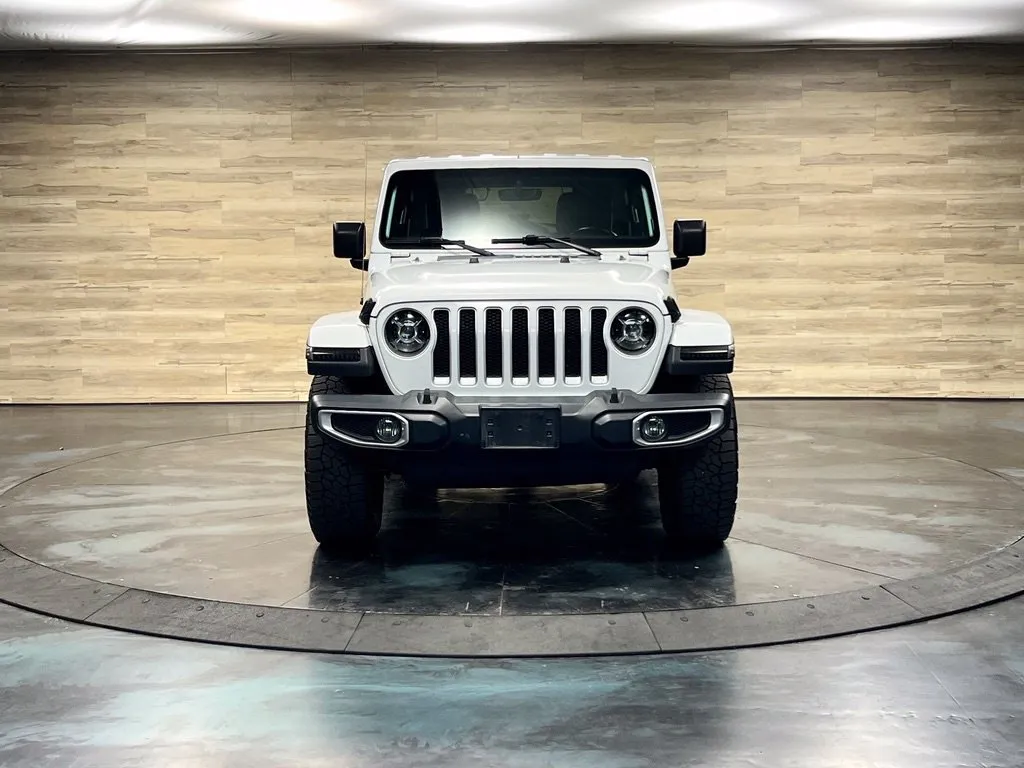 Jeep Wrangler photo 8