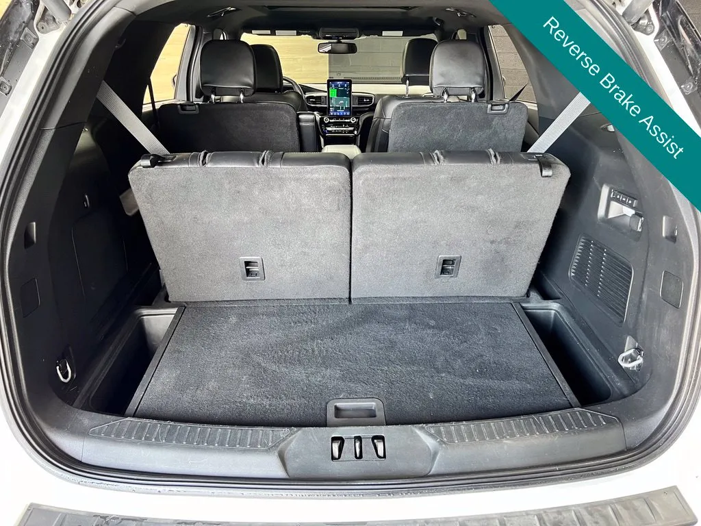 Ford Explorer photo 20