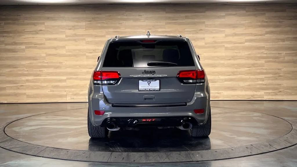 Jeep Grand Cherokee photo 20
