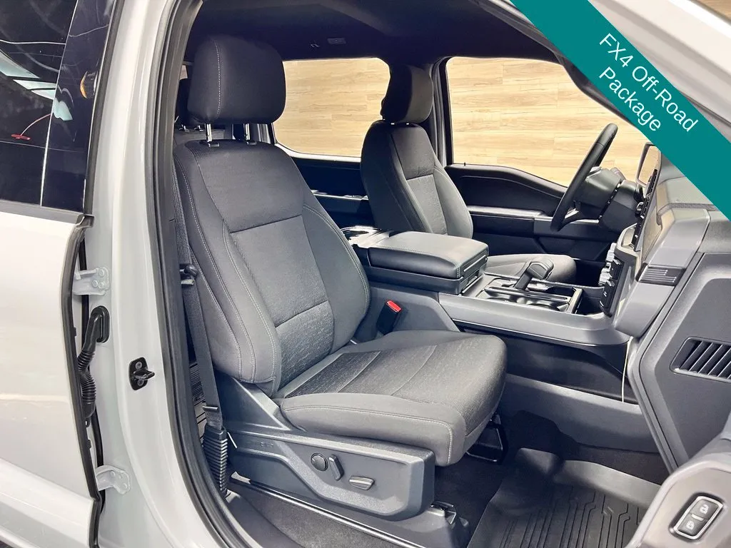 Ford F-150 photo 7