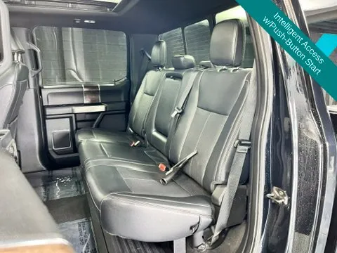 Ford F350SD photo 17