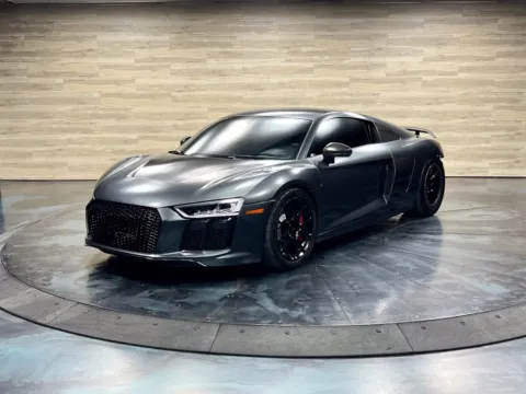 More photos of 2017 Audi R8 5.2 at Parkline Motors, UT