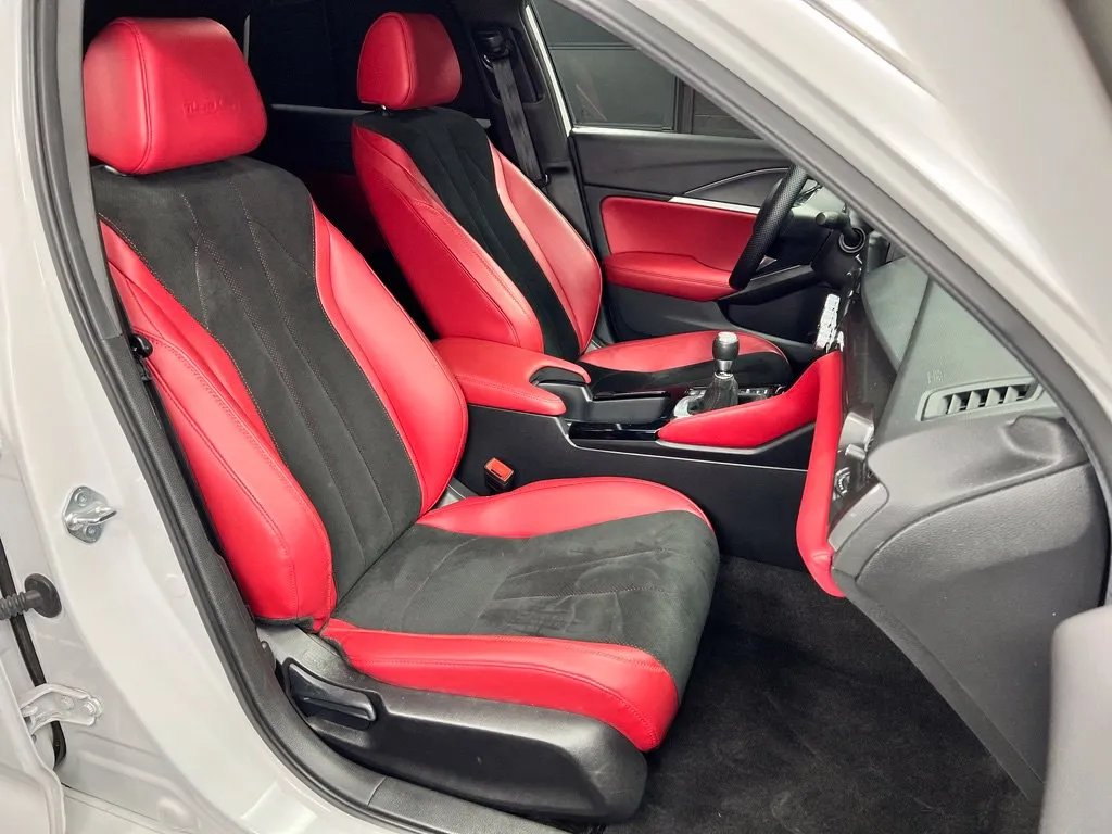 Acura Integra photo 7