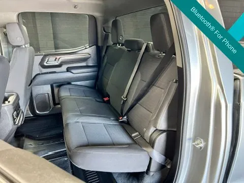 Chevrolet Silverado photo 16